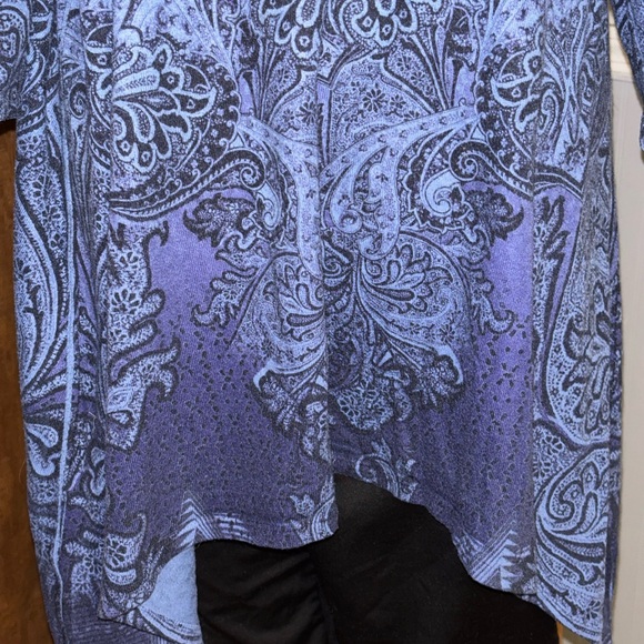 APT 9 Blue Paisley Sparkly V-Neck 3/4 Sleeve Top 1X - Picture 3 of 8
